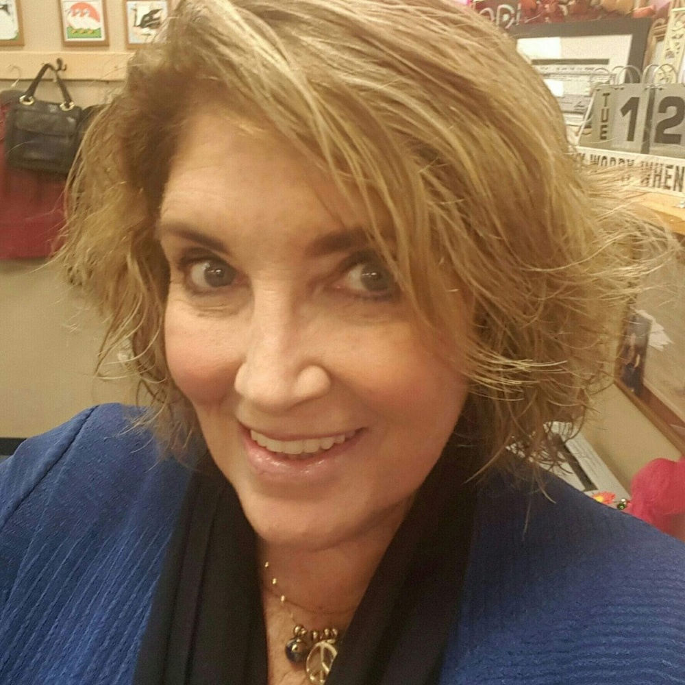 Meet your Posher, Kelly